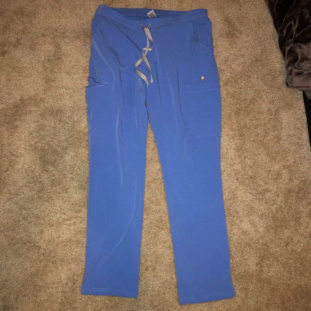 Ceil blue Figs Yola scrub bottoms - medium
